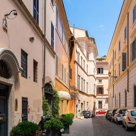 Апартаменты Domus Quiritum Charming, D'epoca A Campo De' Fiori *