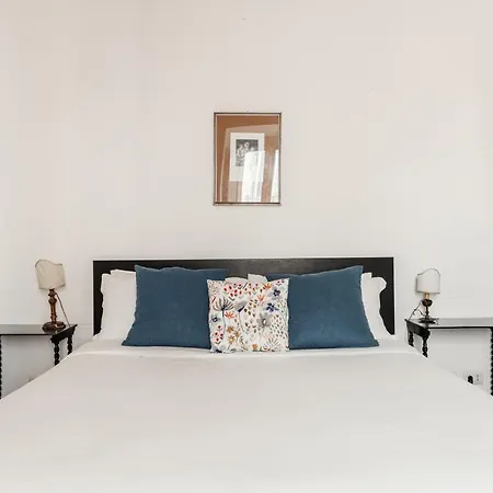 Апартаменты Domus Quiritum Charming, D'epoca A Campo De' Fiori Рим