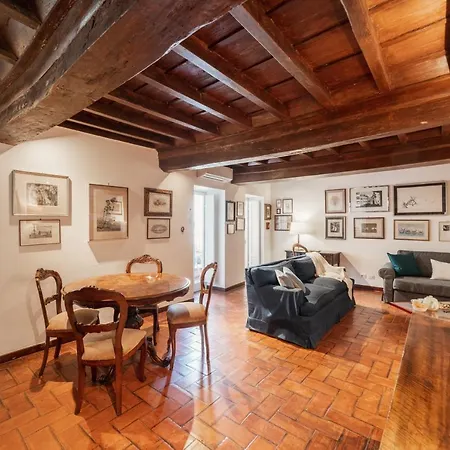Domus Quiritum Charming, D'epoca A Campo De' Fiori Lägenhet