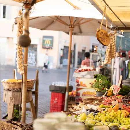 Domus Quiritum Charming, D'epoca A Campo De' Fiori Lägenhet